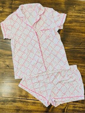 Roller Rabbit x Love Shack Fancy Pink Bow Printed Short Pajama Set
